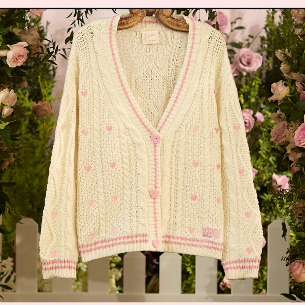 Taylor Swift Authentic Lover Album Cardigan NWT Pink Heart Sweater Size M/L